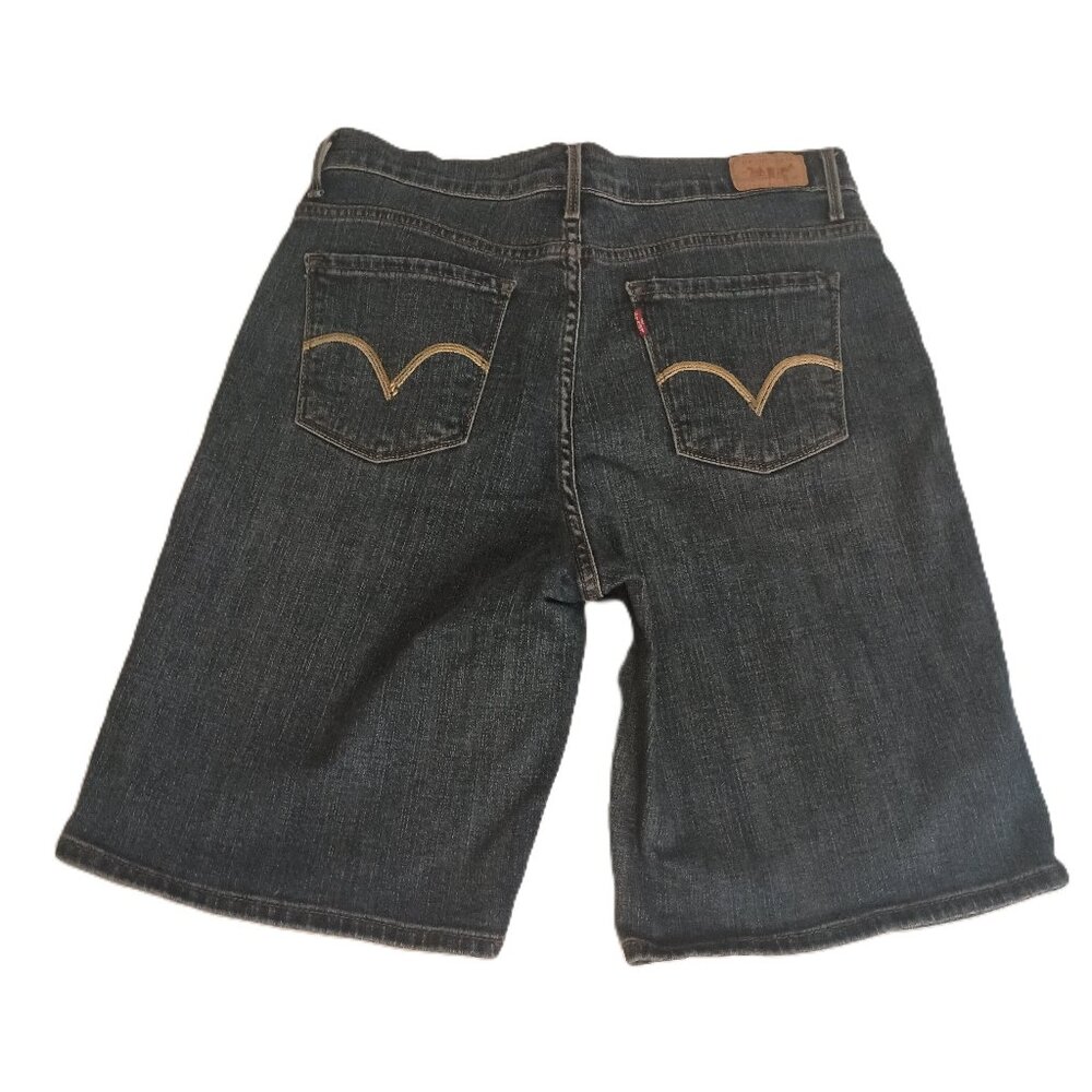 Levi’s Shorts Western Medium Wash Denim 10" Inseam Women’s Size 12